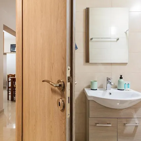 Armonia By The Sea - Majestic Seaside Retreat