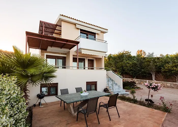 Σπίτι διακοπών Armonia By The Sea - Majestic Seaside Retreat Πεταλίδι