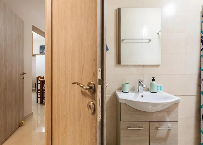 Armonia By The Sea - Majestic Seaside Retreat